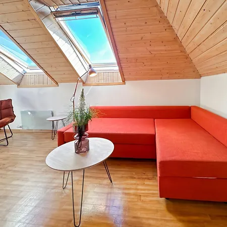 Scenic Escape - Loft 33