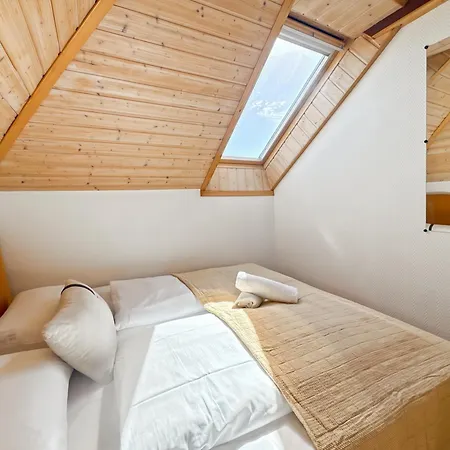 Scenic Escape - Loft 33 Apartment Stavanger